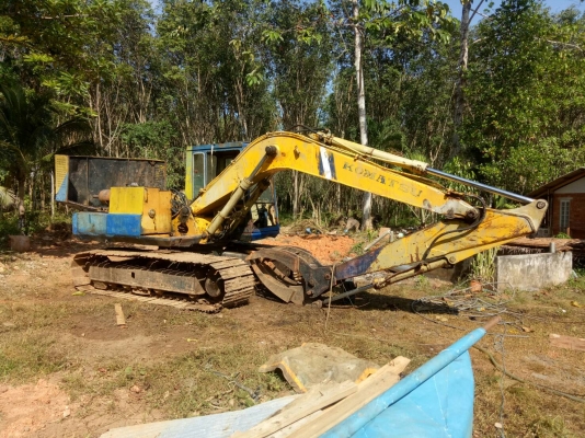 ขายรถแบคโฮ KOMATSU PC120-3 หัวคีปพร้อมบุ้งกี๋ ราคา 350000