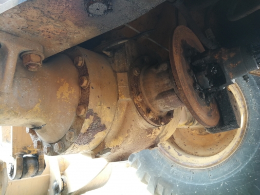 รถญี่ปุ่นเกรดA ขายถูก KOMATSU 510 กรองเดี่ยว ซีเรียลสูง นำเข้าจากญี่ปุ่น โทร.090-986-2521 อ๊อบ