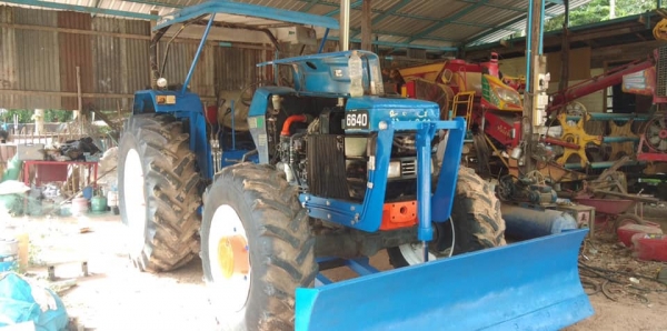 ขายรถไถ6640 คานหน้าคาราโร่ เอกสารทะเบียนไม่ขาดเล่มพร้อมโอน
