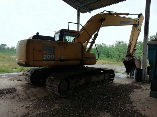 ขายรถแบคโฮ KOMATSU PC200-7 เอกสารเล่มทะเบียน ราคา 1350000
