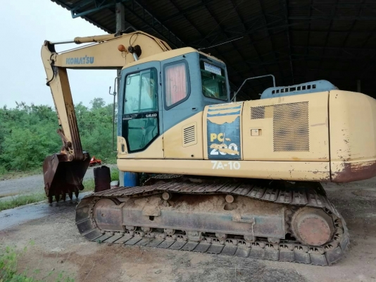 ขายรถแบคโฮ KOMATSU PC200-7 เอกสารเล่มทะเบียน ราคา 1350000