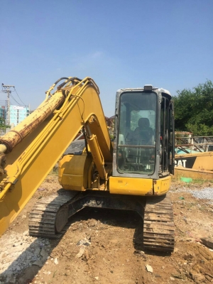 ขายรถแบคโฮ KOMATSU PC78US-6 ให้หัวกระแทกพร้อมบุ้งกี๋ เอกสารอินวอย ราคา 680000