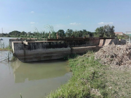 โป๊ะใส่รถแบคโฮขนาด 200 ราคา 550000