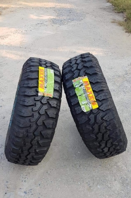 ขายยางใหม่ MAXXIS BIGHORN 285/75/16 มีสองเส้นไม่แพง
