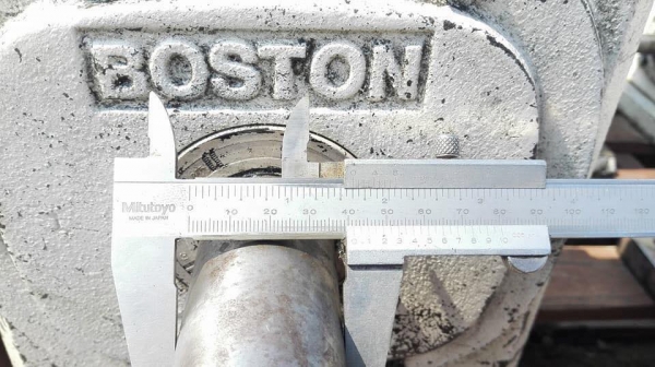 เกียร์ทดเพลาออก2ทาง BOSTON USA ทด 1:30(50rpm) ใช้กับมอเตอร์ 3-5 HP งานUSAสภาพสวยแน่นๆพร้อมใช้ มีมา 8 เกียร์ทดเพลาออก2ทาง BOSTON USA ทด 1:30(50rpm) ใช้กับมอเตอร์ 3-5 HP งานUSAสภาพสวยแน่นๆพร้อมใช้ มีมา 8