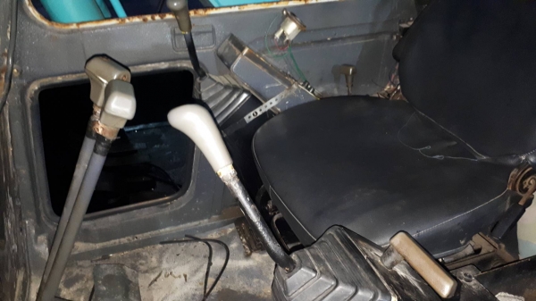 Kobelco 120Macklll ไฟฟ้าตัด เอวแน่น ช่วงล่างเต็ม เฟรมหนา พร้อมใช้ Kobelco 120Macklll ไฟฟ้าตัด เอวแน่น ช่วงล่างเต็ม เฟรมหนา พร้อมใช้