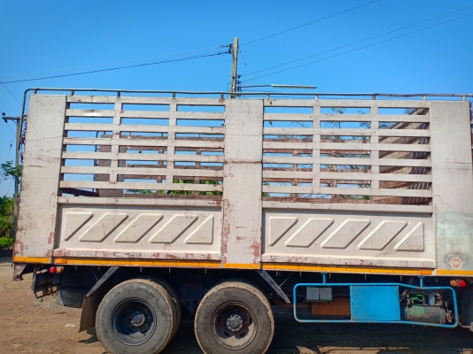 ขายกะบะสามมิตรไม่ดั้ม