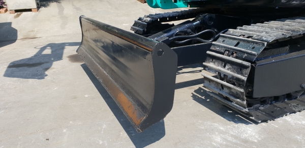 ขาย รถขุด KOBELCO รุ่น SK30SR มือสองญี่ปุ่น แทรกเหล็ก สลัก บูทเอวแน่น 100\% สวยพร้อมใช้งาน มือถือ 0818753444