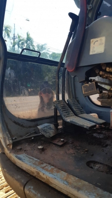 ขาย 690,000 KOBELCO sk 200-5 super เครื่องดี ปั้มแรง ไฟฟ้าครบ เอวแน่น ช่วงช่างสวย แอร์หนาว เอกสารแจ้งจำหน่ายซื้อใหม่ป้ายแดงมามือเดียว รถพร้อมใช้งาน รถอยู่ จันทบุรี 064-191-1112 ขาย 690,000 KOBELCO sk 200-5 super เครื่องดี ปั้มแรง ไฟฟ้าครบ เอวแน่น ช่วงช่างสวย แอร์หนาว เอกสารแจ้งจำหน่ายซื้อใหม่ป้ายแดงมามือเดียว รถพร้อมใช้งาน รถอยู่ จันทบุรี 064-191-1112