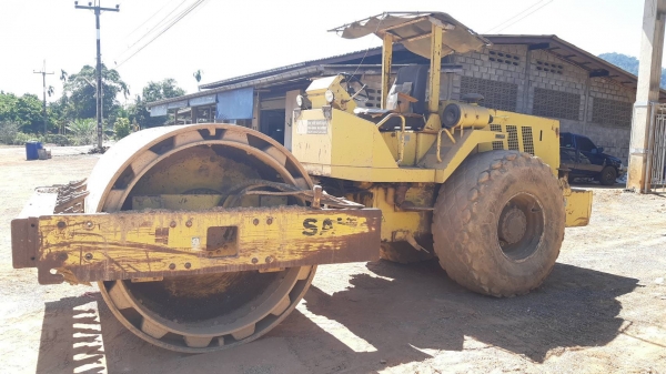 ขาย 999,999 รถบด SAKIA SV 500 TF 2 เพลา 2 เปลือก เครื่อง ISUZU เครื่องดี ปั้มสั่นแรง เอวแน่น ยางดี ลูกล้อเรียบสวย รถสวยพร้อมใช้ เอกสารซื้อขาย  รถอยู่ จันทบุรี 064-191-1112