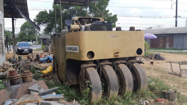 ขาย 265,000 รถบด 9 ล้อ KAWASAKI เอกสารเล่มทะเบียน เครื่องดี ระบบดี พร้อมใช้งาน รถอยู่ จันทบุรี 064-191-1112 ขาย 265,000 รถบด 9 ล้อ KAWASAKI เอกสารเล่มทะเบียน เครื่องดี ระบบดี พร้อมใช้งาน รถอยู่ จันทบุรี 064-191-1112