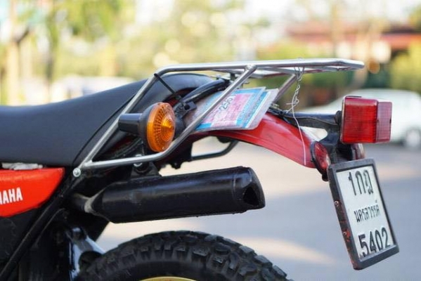 ร้าน วุฒิ นนบุรี ขาย Yamaha DT125 4L8 เฟรมเหลี่ยมรถสวยทะเบียนโอน