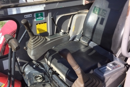 รถญี่ปุ่นเกรดA ขายถูก HITACHI ZX40U มีเก๋ง นำเข้าจากญี่ปุ่น โทร.090-986-2521 อ๊อบ