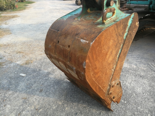 มาใหม่ครับ รถแบคโฮ KOBELCO SK100-3 MARK-V SUPER จอล่าง นำเข้าจากญี่ปุ่น โทร.090-986-2521 อ๊อบ