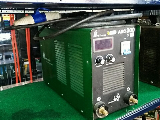 ตู้ HITRONIC 300  สินค้าคุณภาพเชื่อมได้ถึง 5 มิล.ตัวจริง