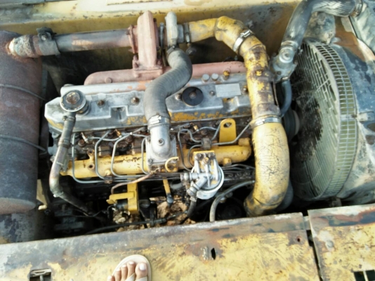 ขายแบคโฮ CAT320V2 ระบบไฟเต็มสภาพพรัอมใช้เอกสารซื้อขายราคา 680,000