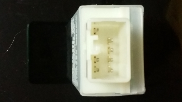 รีเลย์ไฟเลี้ยวกะบะฟอร์ดเรนเจอร์มาสด้าบีที50 ปี06 ถึง 09 รีเลย์ไฟเลี้ยวกะบะฟอร์ดเรนเจอร์มาสด้าบีที50 ปี06 ถึง 09