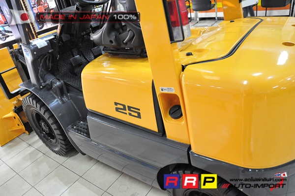 ขายรถโฟล์คลิฟท์มือสอง TCM รุ่น FD25Z5-32F68577 นำเข้าจากประเทศญี่ปุ่น 100\% ไม่เคยใช้งานในไทย