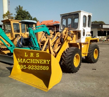 ขายรถตักล้อยาง KOMATSU รุ่น 507
