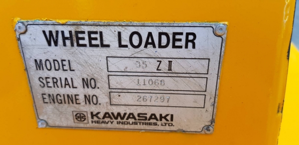 รคตักขนาด 0.4คิว KAWASAKI รุ่น WA 35ll เอวอ่อน ขับเคลื่อน 4ล้อ 4*4ระบบ Full time เครื่องยนต์ KUBOTA 4สูบ อะไหล่หาง่าย เก่าญี่ปุ่นไม่เคยใช้งานในไทยสภาพดี เหมาะสำหรับร้านวัสดุก่อสร้างทั่วไป วิ่งคล่องตัวมาก ชม.การใช้งานน้อยมาก ราคา325,000 บาท สนใ รคตักขนาด 0.4คิว KAWASAKI รุ่น WA 35ll เอวอ่อน ขับเคลื่อน 4ล้อ 4*4ระบบ Full time เครื่องยนต์ KUBOTA 4สูบ อะไหล่หาง่าย เก่าญี่ปุ่นไม่เคยใช้งานในไทยสภาพดี เหมาะสำหรับร้านวัสดุก่อสร้างทั่วไป วิ่งคล่องตัวมาก ชม.การใช้งานน้อยมาก ราคา325,000 บาท สนใ