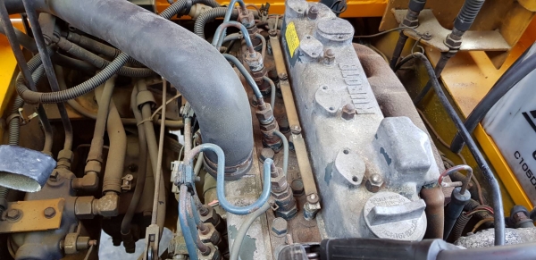 รคตักขนาด 0.4คิว KAWASAKI รุ่น WA 35ll เอวอ่อน ขับเคลื่อน 4ล้อ 4*4ระบบ Full time เครื่องยนต์ KUBOTA 4สูบ อะไหล่หาง่าย เก่าญี่ปุ่นไม่เคยใช้งานในไทยสภาพดี เหมาะสำหรับร้านวัสดุก่อสร้างทั่วไป วิ่งคล่องตัวมาก ชม.การใช้งานน้อยมาก ราคา325,000 บาท สนใ รคตักขนาด 0.4คิว KAWASAKI รุ่น WA 35ll เอวอ่อน ขับเคลื่อน 4ล้อ 4*4ระบบ Full time เครื่องยนต์ KUBOTA 4สูบ อะไหล่หาง่าย เก่าญี่ปุ่นไม่เคยใช้งานในไทยสภาพดี เหมาะสำหรับร้านวัสดุก่อสร้างทั่วไป วิ่งคล่องตัวมาก ชม.การใช้งานน้อยมาก ราคา325,000 บาท สนใ