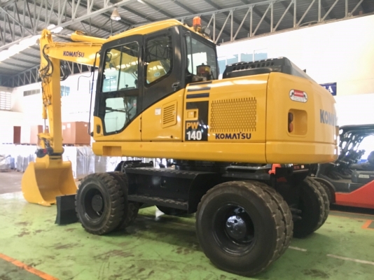 KOMATSU PW140-7 รถขุดล้อยาง นำเข้าจากญี่ปุ่น โทร. 080-6565422 (หนิง)
