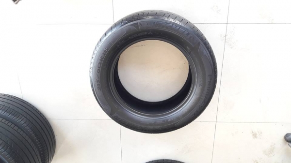 ยาง215/60/16 ปี17 MICHELIN PRIMACY LC 4 เส้น