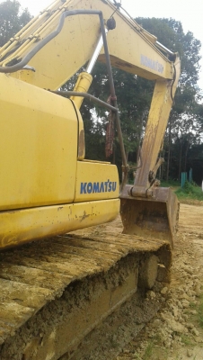 ขาบแบคโฮ KOMATSU PC200-7 ไฟเต็มเอกสารเล่มทะเบียนราคา 1,080,000 ต่อรอง ขาบแบคโฮ KOMATSU PC200-7 ไฟเต็มเอกสารเล่มทะเบียนราคา 1,080,000 ต่อรอง