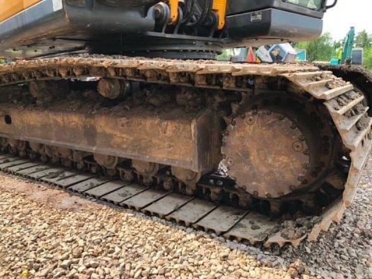 ขาย 1,080,000 บาท HYUNDAI  ROBEX 160-7 ทำงาน 3,990 ชม. เครื่องดี ปั้มแรง โช่หนา เอวแน่น ช่วงเต็ม สภาพ 3,990 ชม ไฟฟ้าครบ แอร์มี เอกสารเล่มทะเบียน  รถอยู่  นครปฐม โทร 0610710295  สนใจ รายการสินค้า อื่นๆ ที่ เว็ปไชค์ Truck2Hand https://www.truck2hand.com/ind