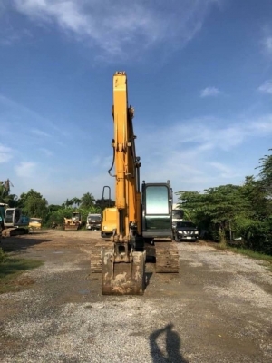 ขาย 1,080,000 บาท HYUNDAI  ROBEX 160-7 ทำงาน 3,990 ชม. เครื่องดี ปั้มแรง โช่หนา เอวแน่น ช่วงเต็ม สภาพ 3,990 ชม ไฟฟ้าครบ แอร์มี เอกสารเล่มทะเบียน  รถอยู่  นครปฐม โทร 0610710295  สนใจ รายการสินค้า อื่นๆ ที่ เว็ปไชค์ Truck2Hand https://www.truck2hand.com/ind