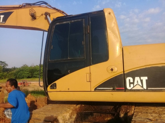 ขายแบคโฮ CAT320C ระบบดีไฟเต็มเอกสารเล่มทะเบียนราคา 800,000 ต่อรอง ขายแบคโฮ CAT320C ระบบดีไฟเต็มเอกสารเล่มทะเบียนราคา 800,000 ต่อรอง
