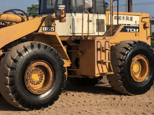 ขายรถตักล้อยาง TCM 865-2 (4,XXX ชั่วโมง) นำเข้าเองจากญี่ปุ่น สภาพสวยพร้อมใช้ มีVDOการทำงานครับ ขายรถตักล้อยาง TCM 865-2 (4,XXX ชั่วโมง) นำเข้าเองจากญี่ปุ่น สภาพสวยพร้อมใช้ มีVDOการทำงานครับ