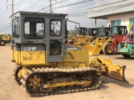 ขายรถดันดิน KOMATSU D21P-7E (4,XXX ชั่วโมง) นำเข้าเองจากญี่ปุ่น สภาพสวยพร้อมใช้ มีVDOการทำงานครับ