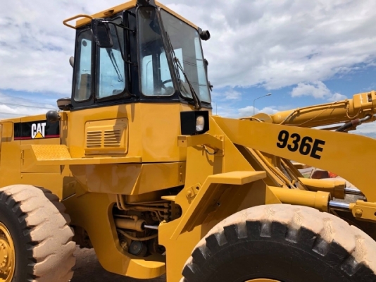 ขายรถตักล้อยาง CAT 936E นำเข้าเองจากญี่ปุ่น สภาพสวยพร้อมใช้ มีVDOการทำงานครับ