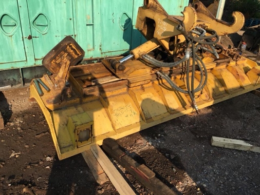 ขายรถตักล้อยาง CAT 950F มีใบมีดดัน นำเข้าเองจากญี่ปุ่น สภาพสวยพร้อมใช้ มีVDOการทำงานครับ ขายรถตักล้อยาง CAT 950F มีใบมีดดัน นำเข้าเองจากญี่ปุ่น สภาพสวยพร้อมใช้ มีVDOการทำงานครับ