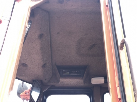 ขายรถตักล้อยาง CAT 960F นำเข้าเองจากญี่ปุ่น สภาพสวยพร้อมใช้ มีVDOการทำงานครับ ขายรถตักล้อยาง CAT 960F นำเข้าเองจากญี่ปุ่น สภาพสวยพร้อมใช้ มีVDOการทำงานครับ