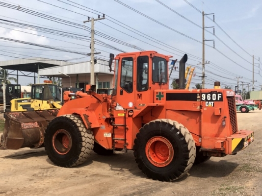 ขายรถตักล้อยาง CAT 960F นำเข้าเองจากญี่ปุ่น สภาพสวยพร้อมใช้ มีVDOการทำงานครับ ขายรถตักล้อยาง CAT 960F นำเข้าเองจากญี่ปุ่น สภาพสวยพร้อมใช้ มีVDOการทำงานครับ