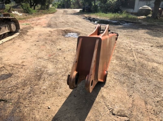 ขายบูมอาร์ม. 60,000 บาท  HITACHI EX200-3 SUPER   รถอยู่  นครปฐม โทร 0610710295  สนใจ รายการสินค้า อื่นๆ ที่ เว็ปไชค์ Truck2Hand https://www.truck2hand.com/index.php?actions=content/search&amp;member_id=136193  Facebook ส่วนตัวทัก Http://www.facebook.com/T