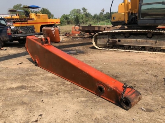 ขายบูมอาร์ม. 60,000 บาท  HITACHI EX200-3 SUPER   รถอยู่  นครปฐม โทร 0610710295  สนใจ รายการสินค้า อื่นๆ ที่ เว็ปไชค์ Truck2Hand https://www.truck2hand.com/index.php?actions=content/search&amp;member_id=136193  Facebook ส่วนตัวทัก Http://www.facebook.com/T