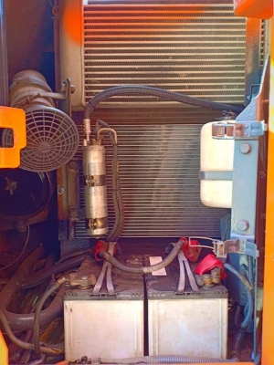 ขายจ้า. HITACHI ZX135US-E. เก่านอกแท้  สภาพสวย แทรคใหญ่  พร้อมใช้ โทร 089-3818694 จ๊อย