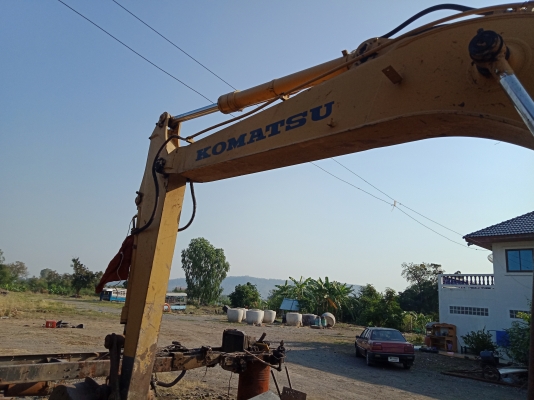 ขายโคมัสสุ 100-3. รถระบบดีทำงานคล่อง ตักไม่โหลด แอร์ดย็น บอดี้สวย