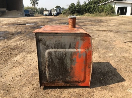 ขายถังน้ำมันโซล่า ) 5,000 บาท  HITACHI EX200-3 SUPER   รถอยู่  นครปฐม โทร 0610710295  สนใจ รายการสินค้า อื่นๆ ที่ เว็ปไชค์ Truck2Hand https://www.truck2hand.com/index.php?actions=content/search&amp;member_id=136193  Facebook ส่วนตัวทัก Http://www.facebook