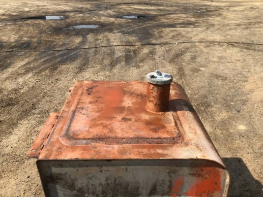 ขายถังน้ำมันโซล่า ) 5,000 บาท  HITACHI EX200-3 SUPER   รถอยู่  นครปฐม โทร 0610710295  สนใจ รายการสินค้า อื่นๆ ที่ เว็ปไชค์ Truck2Hand https://www.truck2hand.com/index.php?actions=content/search&amp;member_id=136193  Facebook ส่วนตัวทัก Http://www.facebook