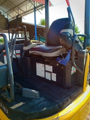 ขายจ้า..KOMATSU PC30MR-2 เก่านอกแท้  เดิมๆๆ มีลายแย๊ก  ใช้งานมาแค่ 2,xxx ชั่วโมง พร้อมใช้ โทร 089-3818694 จ๊อย