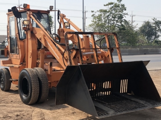 ขายรถตักล้อยาง TCM SD25Z6 นำเข้าเองจากญี่ปุ่น สภาพสวยพร้อมใช้ มีVDOการทำงานครับ ขายรถตักล้อยาง TCM SD25Z6 นำเข้าเองจากญี่ปุ่น สภาพสวยพร้อมใช้ มีVDOการทำงานครับ