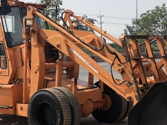 ขายรถตักล้อยาง TCM SD25Z6 นำเข้าเองจากญี่ปุ่น สภาพสวยพร้อมใช้ มีVDOการทำงานครับ ขายรถตักล้อยาง TCM SD25Z6 นำเข้าเองจากญี่ปุ่น สภาพสวยพร้อมใช้ มีVDOการทำงานครับ