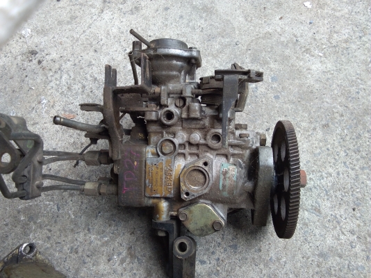 ขายปั้มดีเซลนิสสันTD27 Turbo