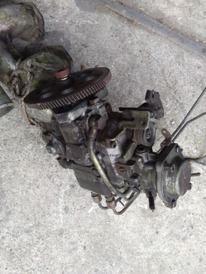 ขายปั้มดีเซลนิสสันTD27 Turbo