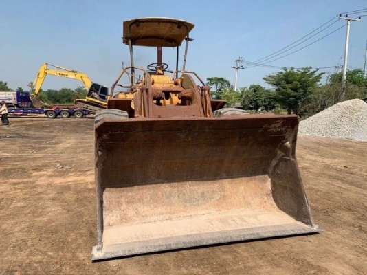 ขาย 385,000 สภาพเก่านอก CATTERPILAR 950 เครื่องดี เกียร์แรง ปั้มแรง ยางสวย สภาพพร้อมใช้   รถอยู่  นครปฐม โทร 0610710295  สนใจ รายการสินค้า อื่นๆ ที่ เว็ปไชค์ Truck2Hand https://www.truck2hand.com/index.php?actions=content/search&amp;member_id=136193  Face