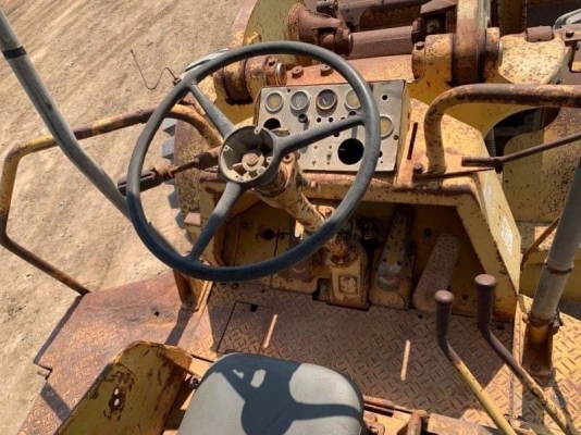 ขาย 385,000 สภาพเก่านอก CATTERPILAR 950 เครื่องดี เกียร์แรง ปั้มแรง ยางสวย สภาพพร้อมใช้   รถอยู่  นครปฐม โทร 0610710295  สนใจ รายการสินค้า อื่นๆ ที่ เว็ปไชค์ Truck2Hand https://www.truck2hand.com/index.php?actions=content/search&amp;member_id=136193  Face